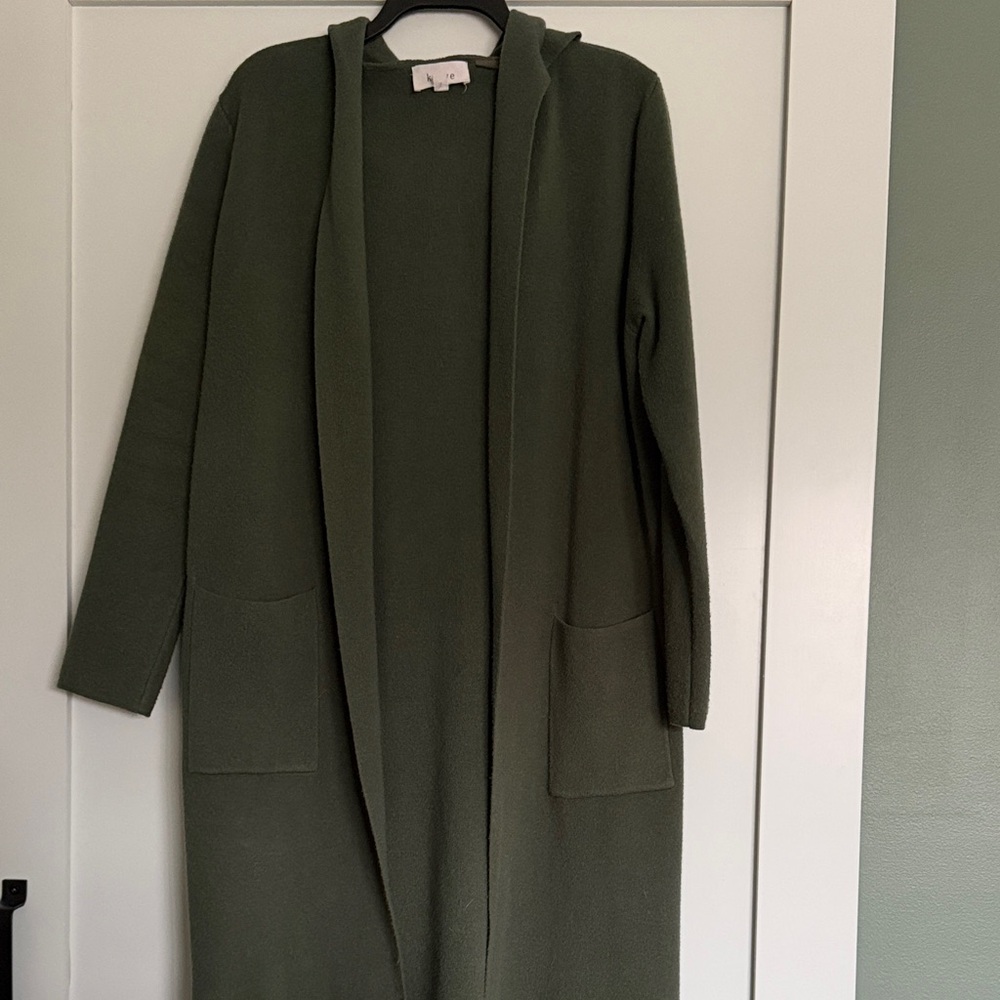 Elegant Olive Green Women's Cardigan